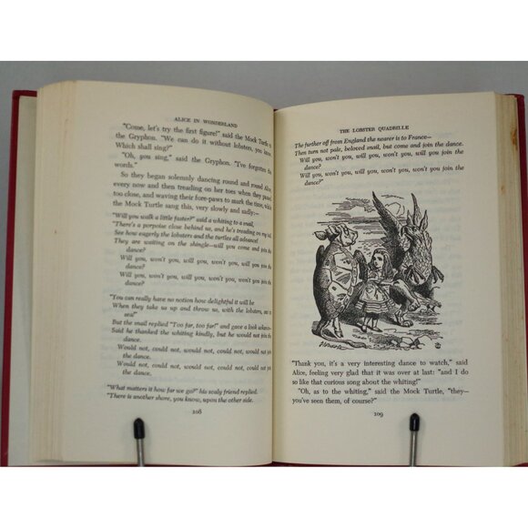 Alice's Adventures in Wonderland and Through the Looking Glass, by Lewis Carroll - Picture 5 of 7